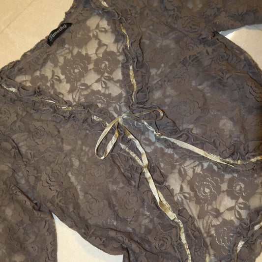 Ashy Lace Ribbon Outer