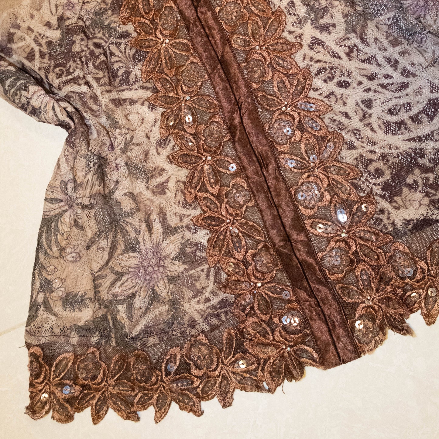 Retro Pattern Mesh Shirt