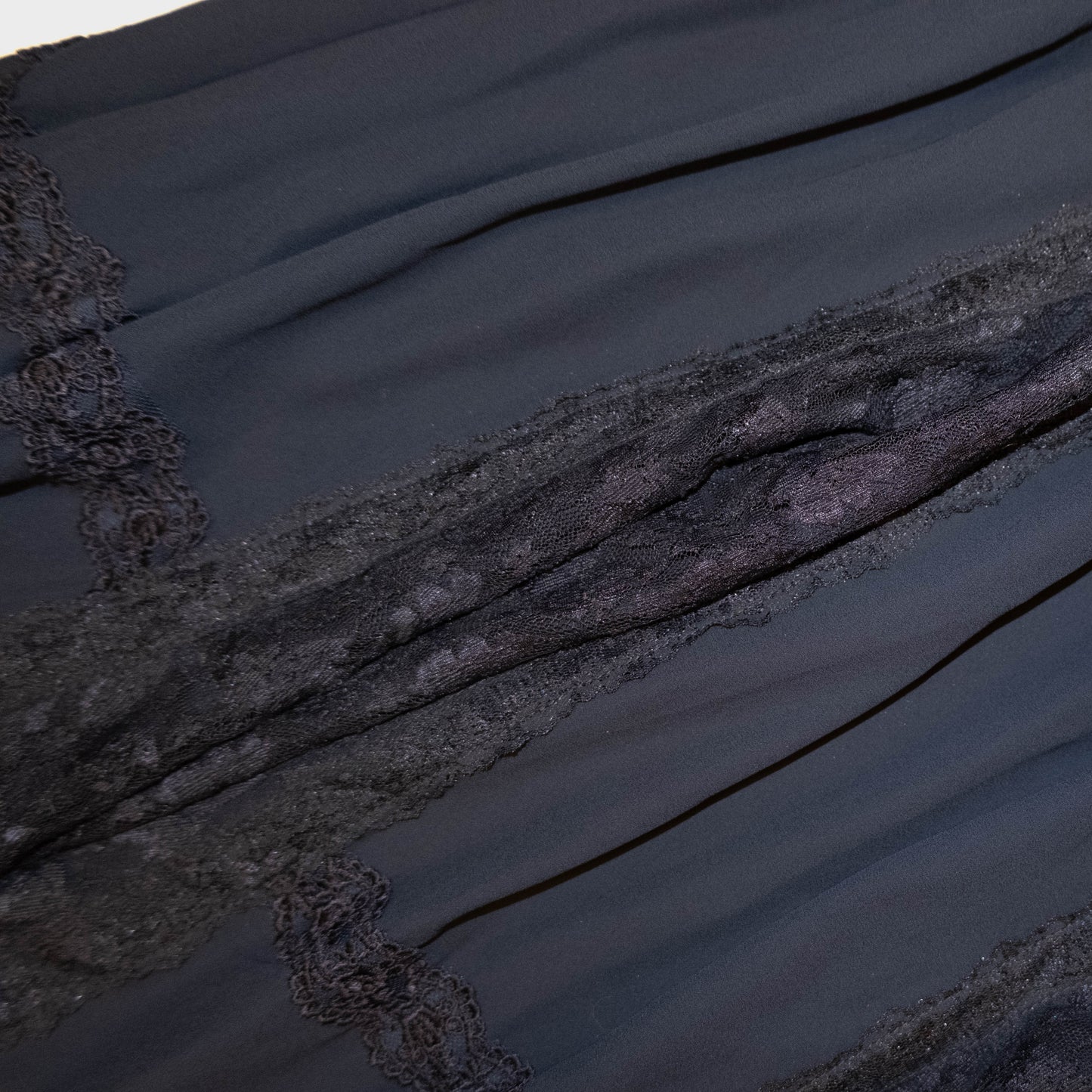 [axes femme] Midnight Blue Lace Dress