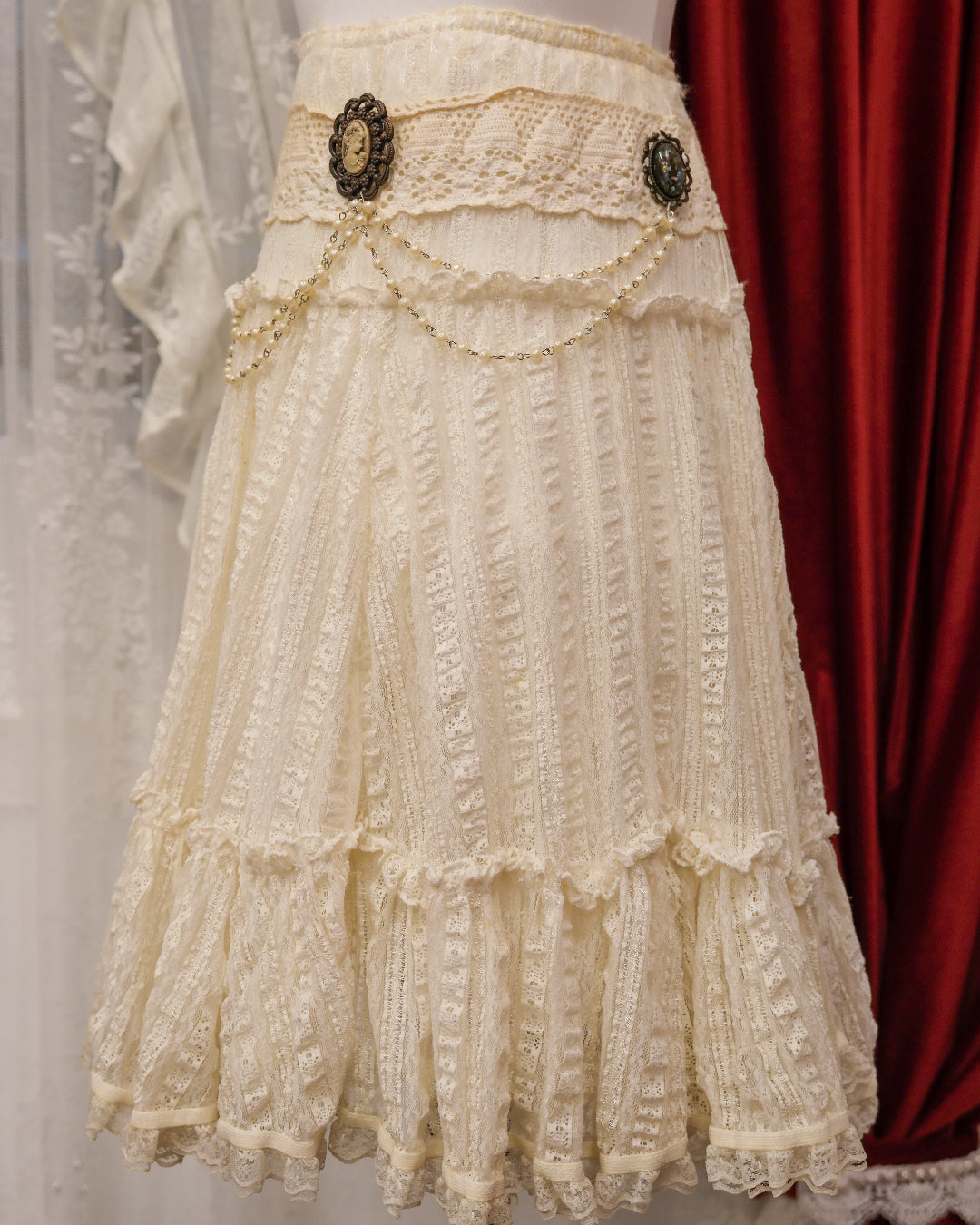 Cream Lace Cameo Pearl Skirt