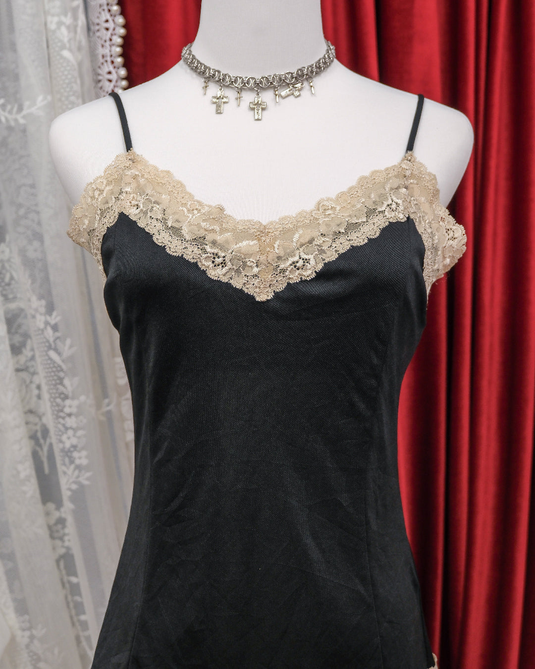 [USA] Black Lace Camisole