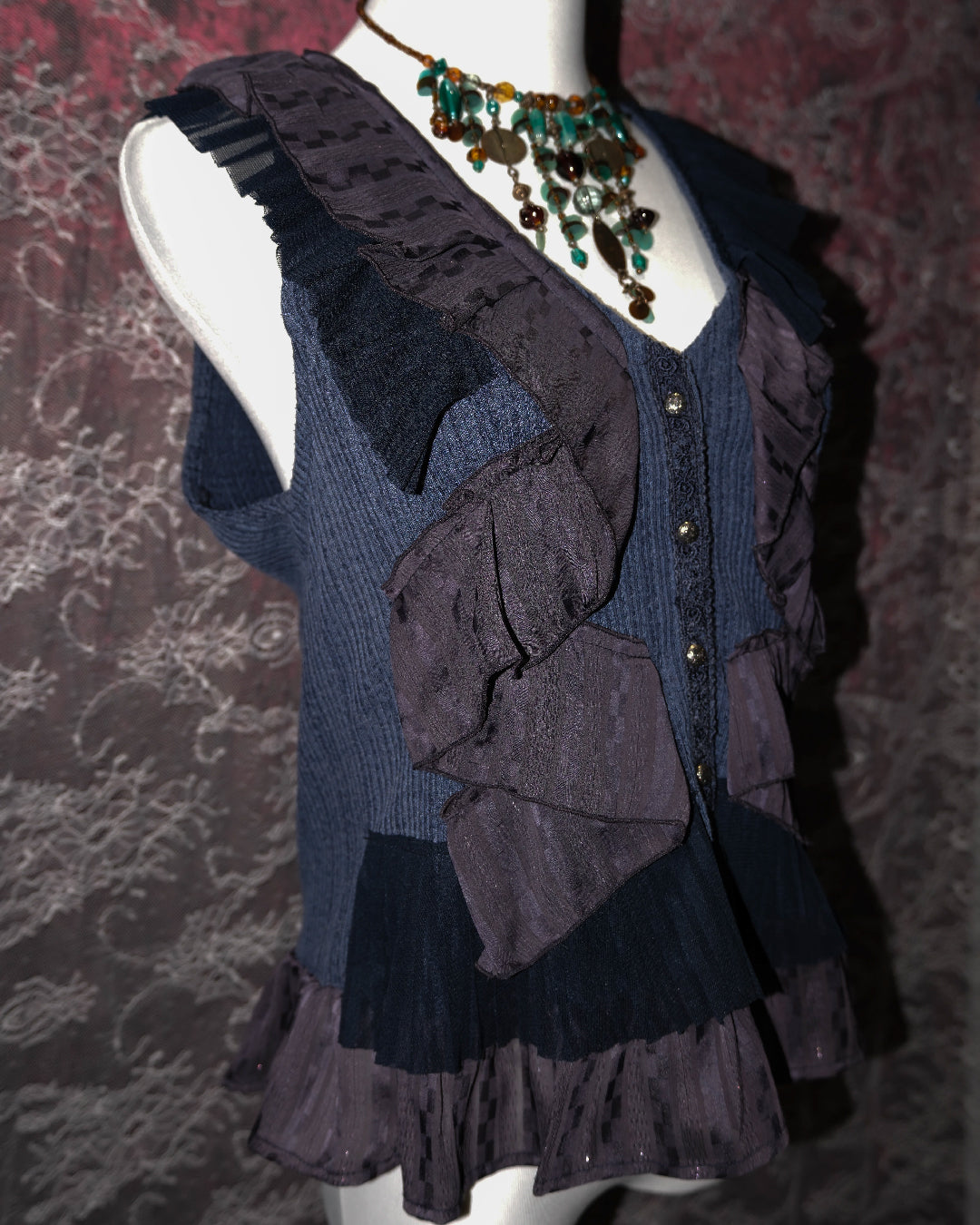 [Axes Femme] Indigo Ruffle Vest