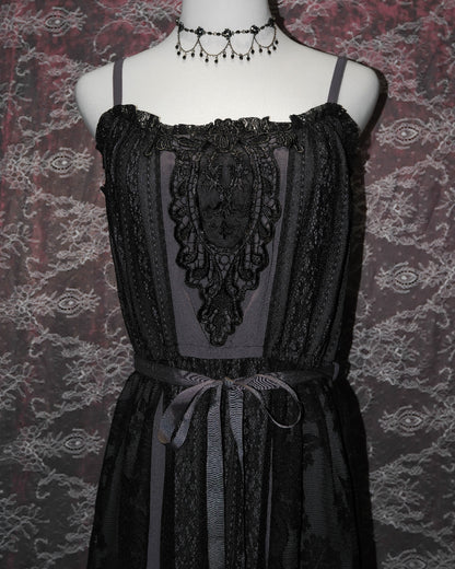 [Axes Femme] Ebony Petal Lace Dress