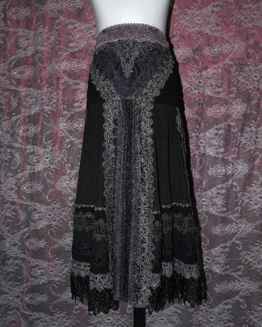 [Ozz on Japan] Midnight Ebony Lace Skirt