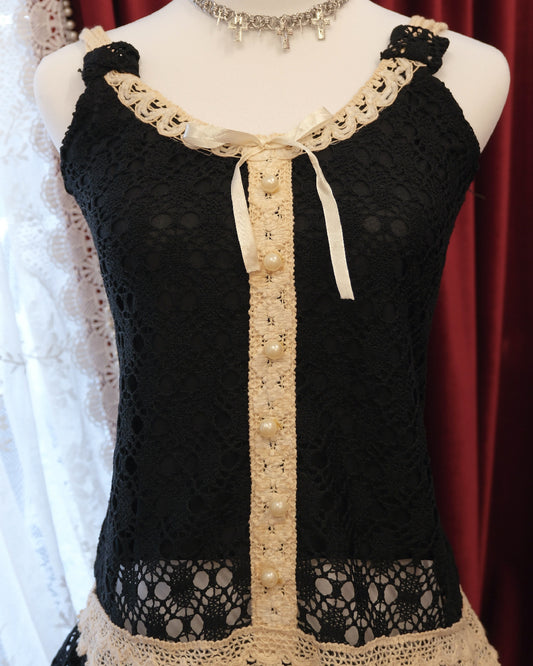 [Hong Kong] Gothic Black Ribbon Camisole