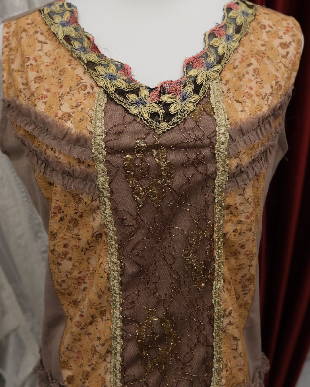 Hazel Cottage Vest