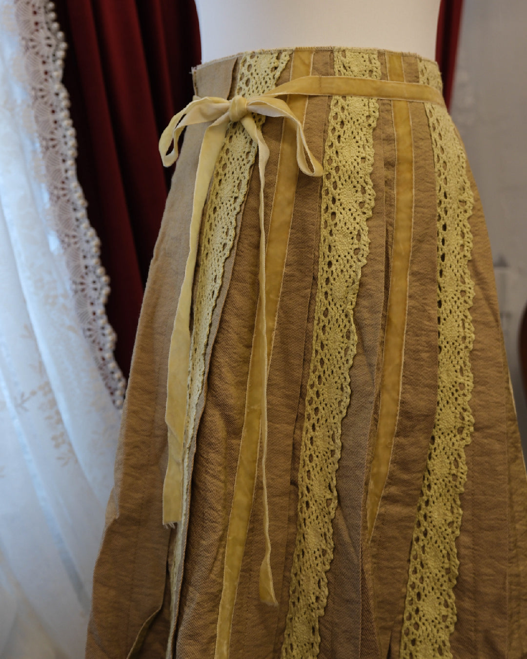 [Paris] Tortilla Lace Ribbon Skirt