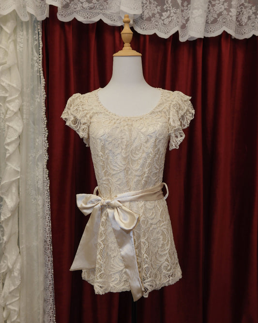 Creamy Lacey Ribbon Double Layers Top