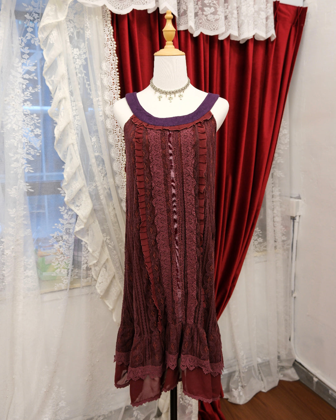 [Set] Cream Medallion Mesh & Mulberry Chiffon