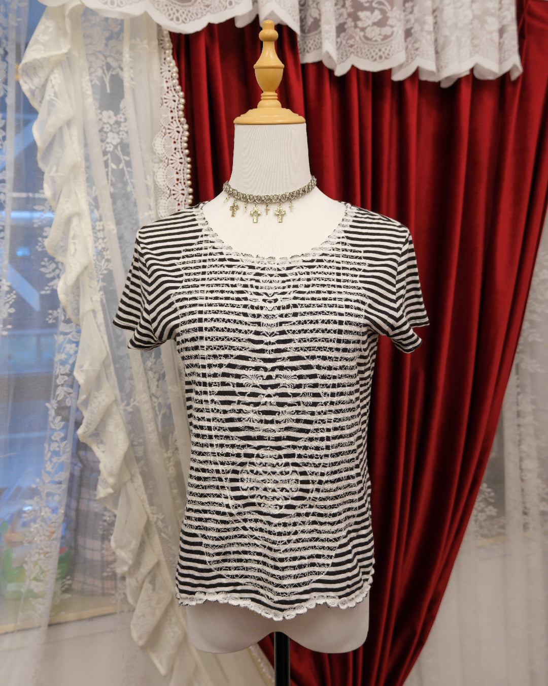Victorian Pattern Stripe Top