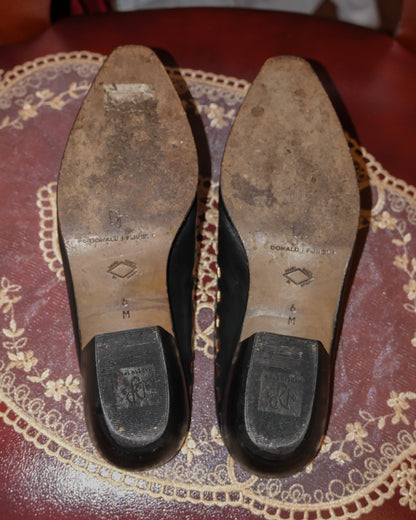 [Italy] Donald J. Pliner Flower Medallion Leather Handmade Mule Loafers