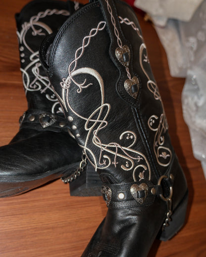 Durango Heart Concho Black Boots