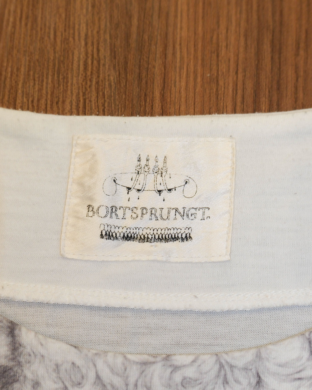 [Japan] Sheep Sketch Top
