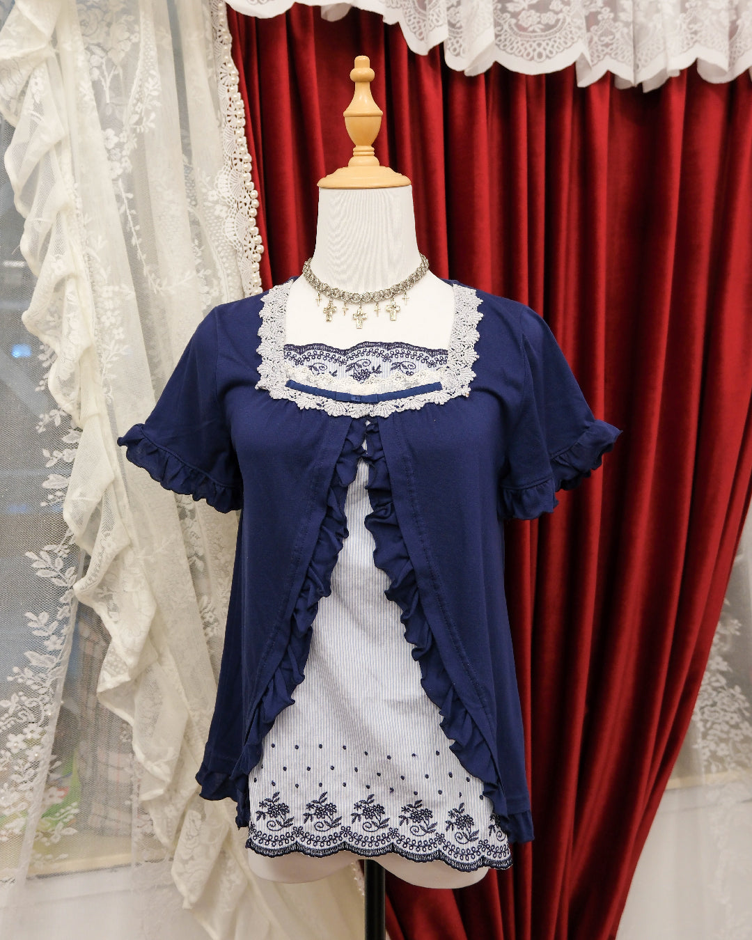 Axes Femme Blueberry Top