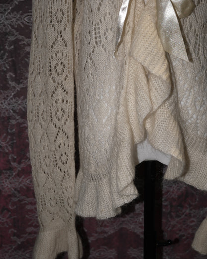 Creamy Ruffle Cardigan