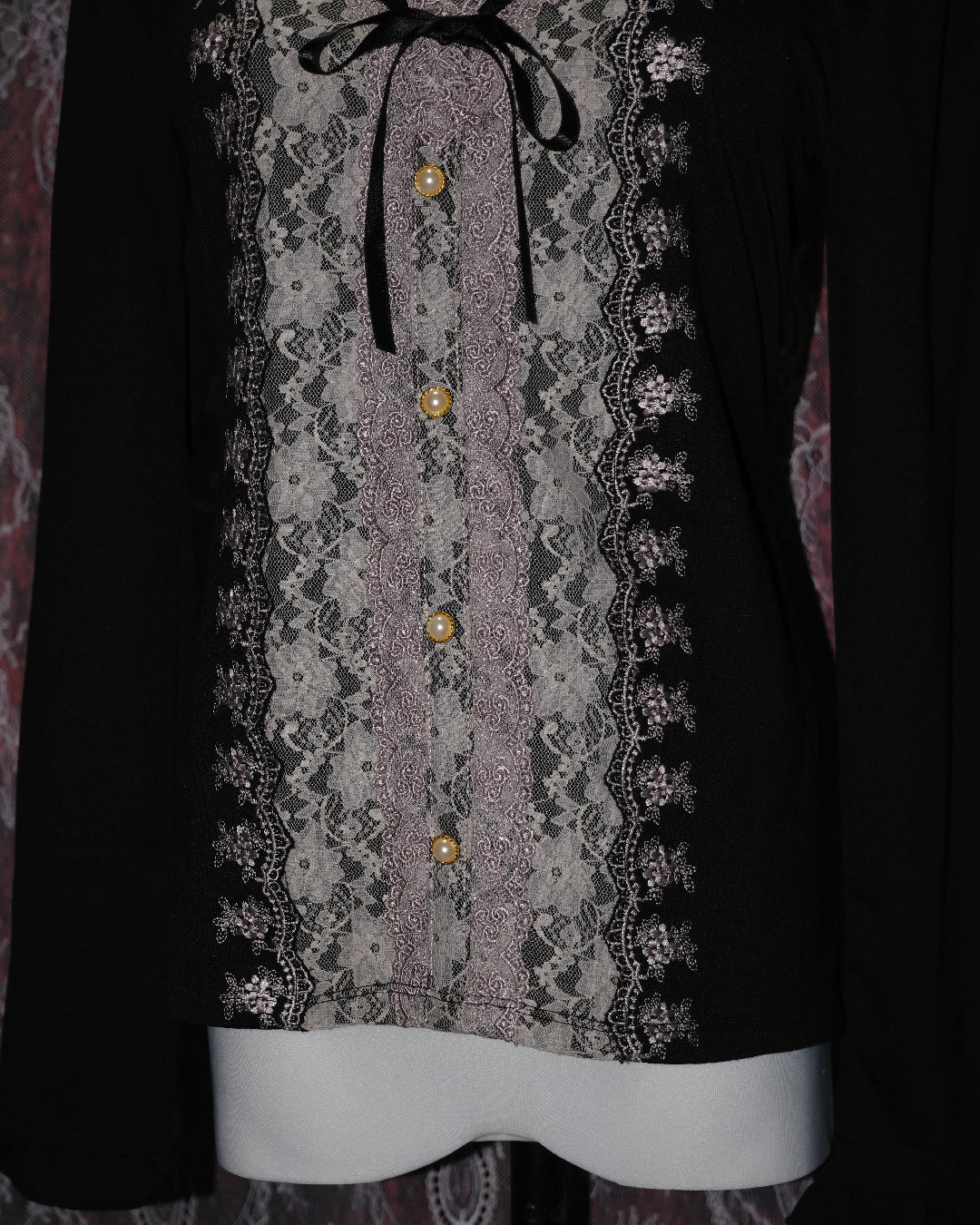 [Axes Femme] Gothic Lace Top