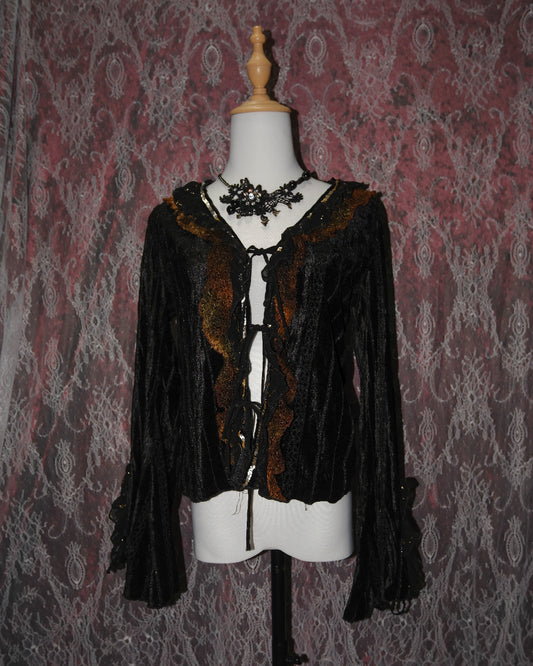 [USA] Golden Ruffle Velvet Outer