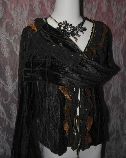 [USA] Golden Ruffle Velvet Outer