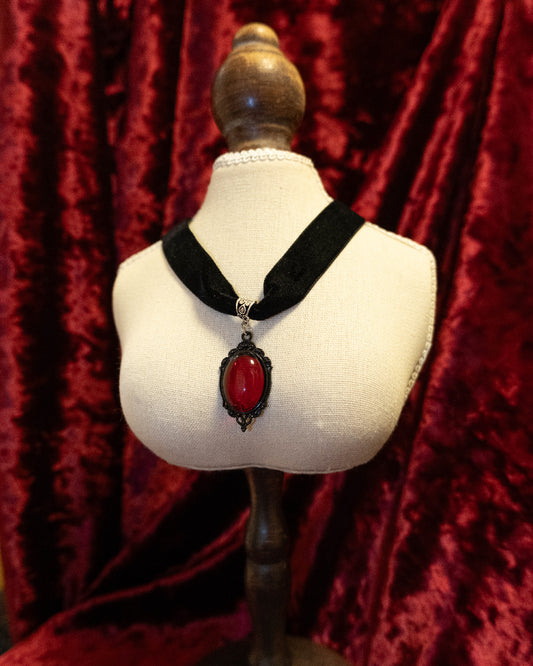 Vampire Blood Red Choker