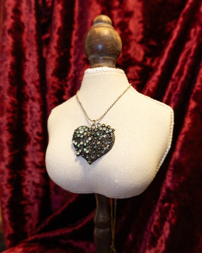 [France] Parakeet Heart Necklace