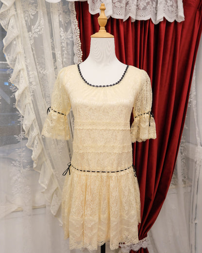 [Korea] Cream Lace One Piece