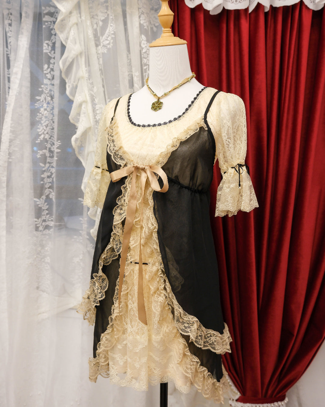 [Set] Noir Cream Chantilly