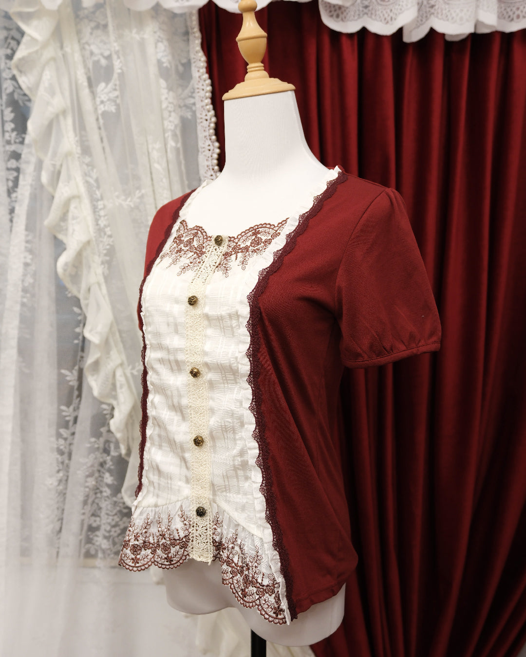 Axes Femme Cherry Top