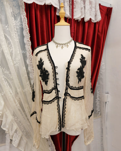 Derby Black & White Mesh Outer