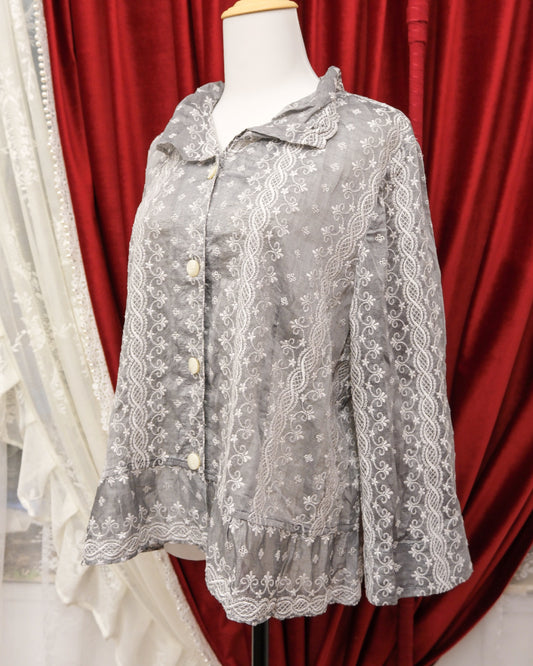 [Japan] Cloud Grey Embroidered Shirt