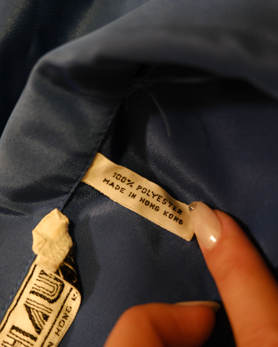 [Hong Kong] Berry Satin Shirt