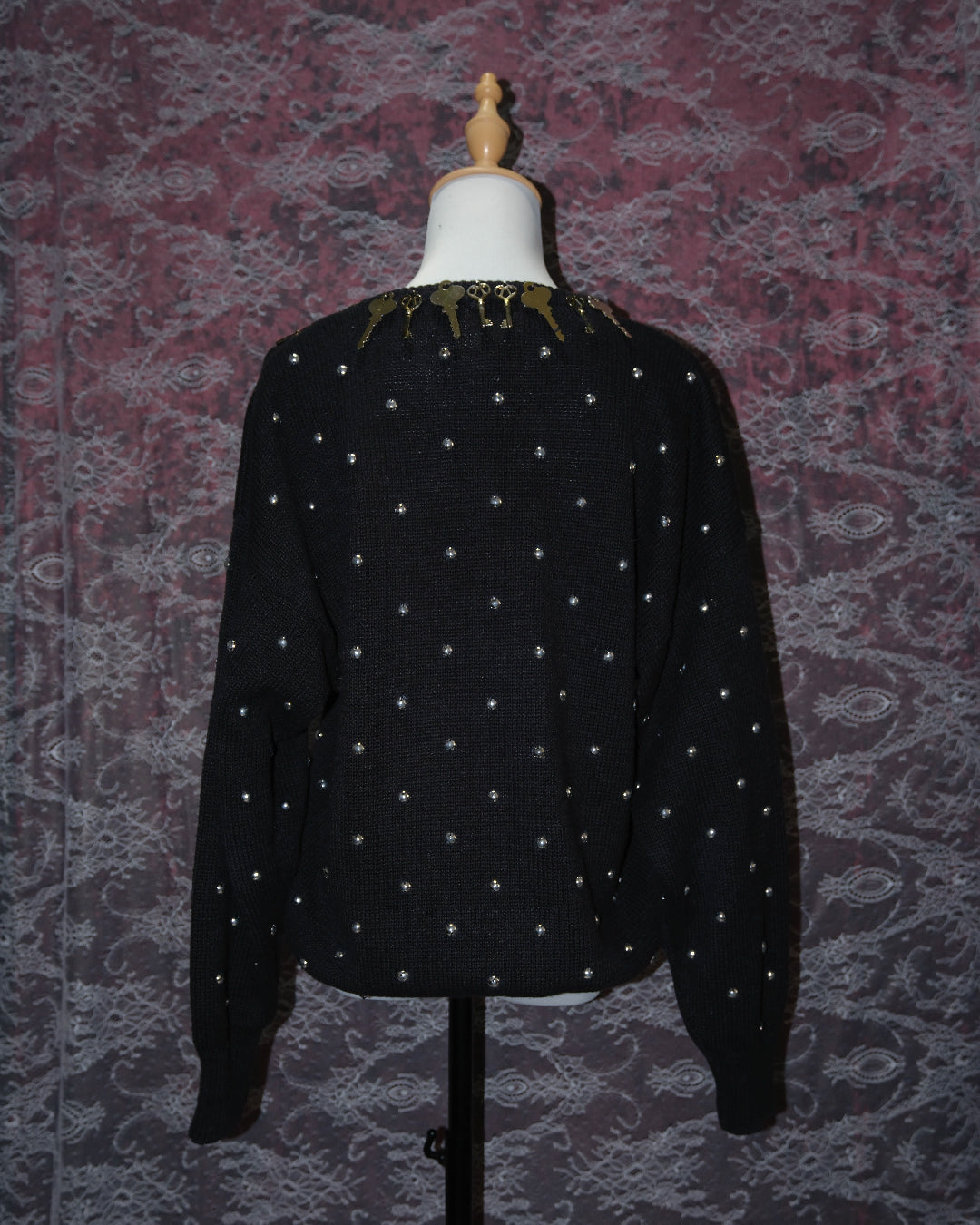 [Macau] Bonnie Boerer Key Sweater