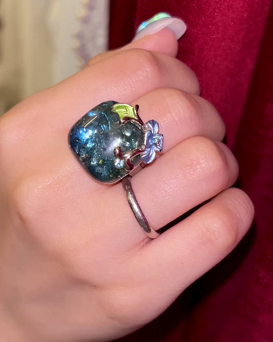 Bubble Plumbago Ring